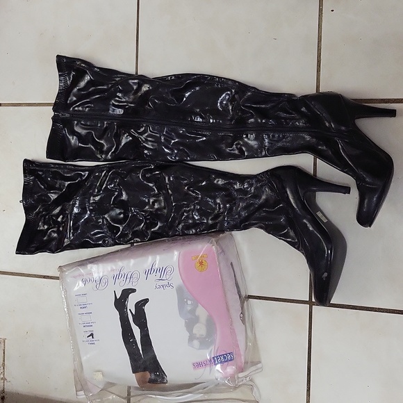 Brand New RUBIES SPIKEY THIGH-HI BOOTS-5/6 *NOTE* - Picture 3 of 8